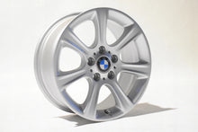 Laden Sie das Bild in den Galerie-Viewer, 4x Alufelge 17 Zoll 7.5" 5x120 37ET Glanz Silber 6796243 BMW 4 F36 3 F30 F32 F33 FEL6586379141wv