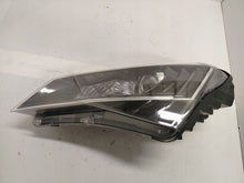 Laden Sie das Bild in den Galerie-Viewer, Frontscheinwerfer Skoda Superb III 3V1941015A Xenon Links Scheinwerfer Headlight
