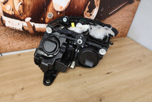Laden Sie das Bild in den Galerie-Viewer, Frontscheinwerfer Mercedes-Benz W213 A2139060210 QA LED Rechts Headlight SCH5981901074kb