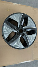 Laden Sie das Bild in den Galerie-Viewer, 1x Alufelge 17 Zoll 7.0&quot; 5x114.3 52910-G2600 Hyundai Ioniq Rim Wheel