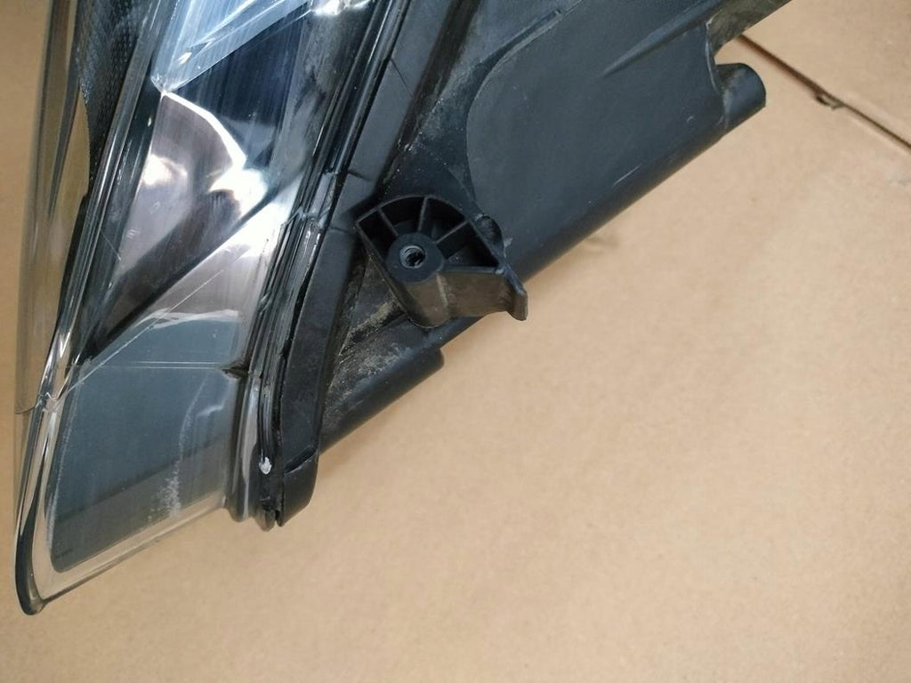 Frontscheinwerfer Renault Clio IV 260100653R Rechts Scheinwerfer Headlight SCH2002016739vs
