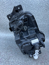 Load image into Gallery viewer, Frontscheinwerfer Hyundai Tucson N792112010 Links Scheinwerfer Headlight SCH7316699514gf