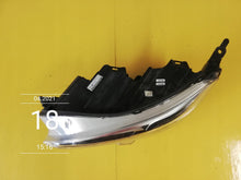 Load image into Gallery viewer, Frontscheinwerfer Peugeot Expert Traveller 9808573580 Xenon Links Headlight SCH1871977087pg