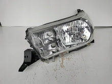 Laden Sie das Bild in den Galerie-Viewer, Frontscheinwerfer Toyota Hilux LED Links Scheinwerfer Headlight SCH9523974429ts
