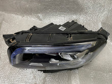 Laden Sie das Bild in den Galerie-Viewer, Frontscheinwerfer Mercedes-Benz W247 A2479063100 LED Links Headlight