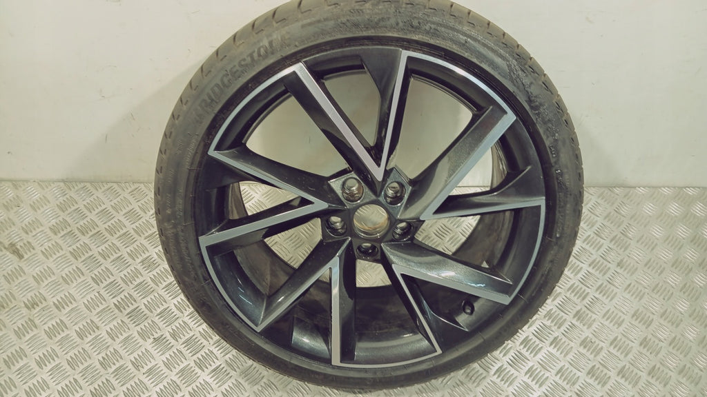 1x Alufelge 19 Zoll 8.0" 5x112 45ET Glanz 57A601025R Skoda Karoq Rim Wheel FEL9314908016ea