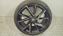 Load image into Gallery viewer, 1x Alufelge 19 Zoll 8.0" 5x112 45ET Glanz 57A601025R Skoda Karoq Rim Wheel FEL9314908016ea