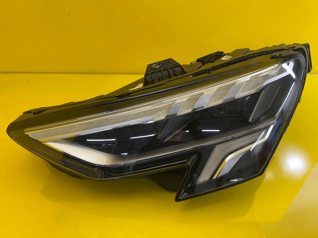 Frontscheinwerfer Audi A3 8Y0941033 LED Links Scheinwerfer Headlight SCH3746187373qe