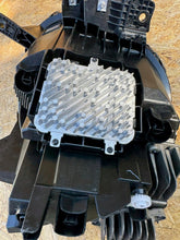 Laden Sie das Bild in den Galerie-Viewer, Frontscheinwerfer Mini F56 F55 4121135XNY Rechts Scheinwerfer Headlight SCH6388043513xt