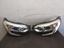 Laden Sie das Bild in den Galerie-Viewer, Frontscheinwerfer Renault Megane IV 260609169R 260102555R LED Rechts oder Links