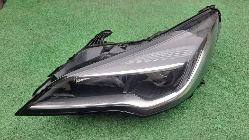 Frontscheinwerfer Opel Astra 39158005 Links Scheinwerfer Headlight SCH2409552134mf