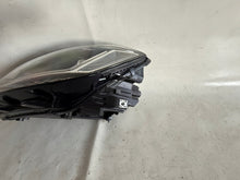 Load image into Gallery viewer, Frontscheinwerfer VW Touran 5TB941081A LED Ein Stück (Rechts oder Links)