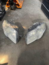 Load image into Gallery viewer, Frontscheinwerfer VW Passat 3C0941005Q Links Scheinwerfer Headlight