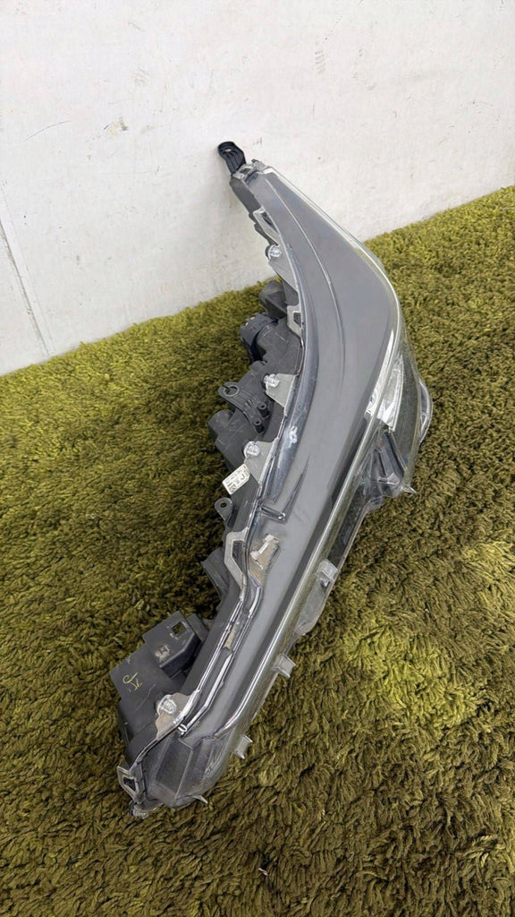 Frontscheinwerfer Toyota Corolla 81150-02S60 LED Links Scheinwerfer Headlight SCH7499357743df