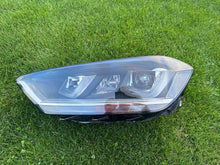 Load image into Gallery viewer, Frontscheinwerfer VW Golf VII Sportsvan 517941033B Xenon Links Headlight SCH3060361159zh