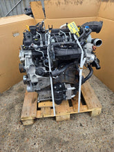 Laden Sie das Bild in den Galerie-Viewer, Motor Hyundai Kia I D4HB 2.2 CRDI 119TKm 2018 Diesel Engine Komplett MOT1677464984kp