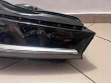 Load image into Gallery viewer, Frontscheinwerfer Skoda Superb 3P1941016 Full LED Rechts Scheinwerfer Headlight SCH9980437396dw
