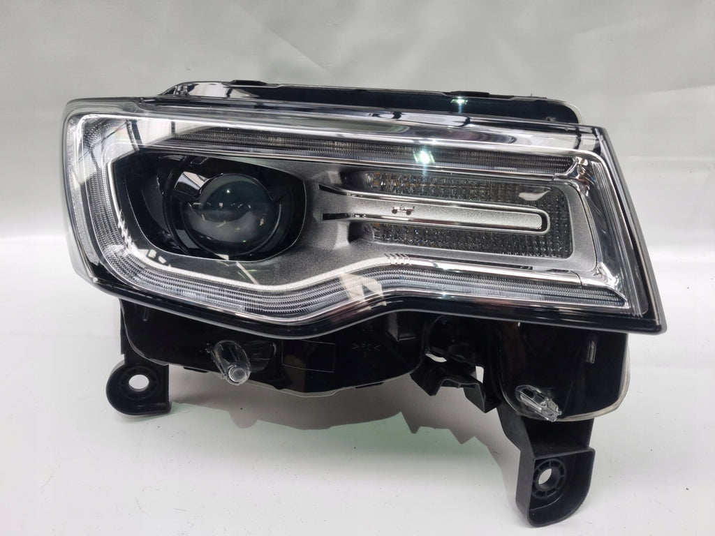 Frontscheinwerfer Jeep Cherokee Wk2 6826666AH Xenon Rechts Headlight SCH9048662018jm