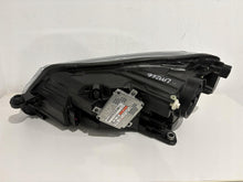 Laden Sie das Bild in den Galerie-Viewer, Frontscheinwerfer Skoda Superb III 8K0941597B Xenon Rechts Headlight SCH6508804619co