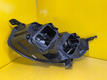 Laden Sie das Bild in den Galerie-Viewer, Frontscheinwerfer Opel Zafira Vivaro C 00218274-01 9832836480 Xenon Rechts SCH7765761830sg