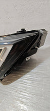 Load image into Gallery viewer, Frontscheinwerfer Seat Ateca 576941031B LED Links Scheinwerfer Headlight SCH9424009089vu