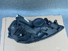 Load image into Gallery viewer, Frontscheinwerfer VW Jetta 5C7941751E LED Links Scheinwerfer Headlight SCH7979009704xy