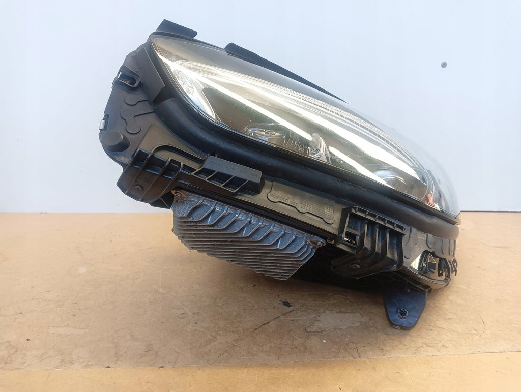 Frontscheinwerfer Mercedes-Benz A2069064703 Full LED Links Headlight SCH3357941869rf