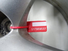 Load image into Gallery viewer, 1x Alufelge 17 Zoll 7.5" 5x105 44ET Glanz Silber Opel Astra Rim Wheel FEL6065618164uv