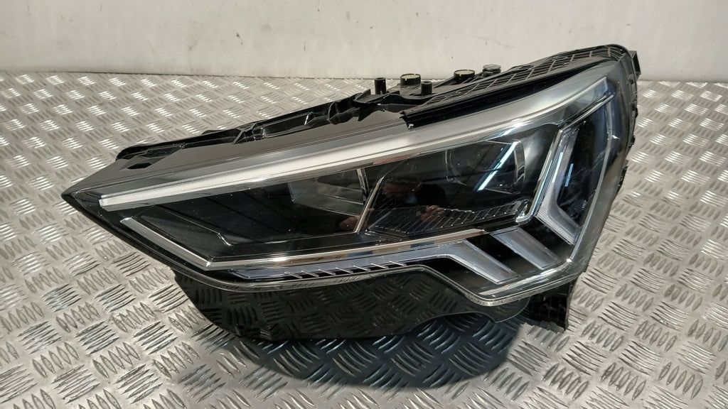 Frontscheinwerfer Audi Q3 83A941033 LED Links Scheinwerfer Headlight SCH1890891098ea