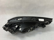 Laden Sie das Bild in den Galerie-Viewer, Frontscheinwerfer BMW IX I20 5A3CEA1-05 Full LED Links Scheinwerfer Headlight SCH1915631871ll