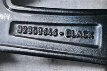 Laden Sie das Bild in den Galerie-Viewer, 1x Alufelge 18 Zoll 8.0" 5x108 42ET Glanz Schwarz 32358646 Volvo Xc60 Rim Wheel