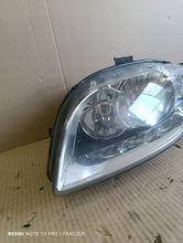Load image into Gallery viewer, Frontscheinwerfer Audi A4 B7 8E0941004BK Ein Stück (Rechts oder Links) Headlight