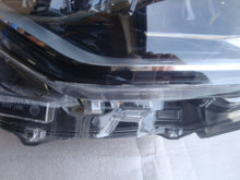 Laden Sie das Bild in den Galerie-Viewer, Frontscheinwerfer Toyota Chr 81150-F4280 Full LED Links Scheinwerfer Headlight SCH1765249974px