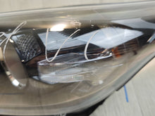 Laden Sie das Bild in den Galerie-Viewer, Frontscheinwerfer Kia Ceed J792121030 A60120210827 LED Links Headlight