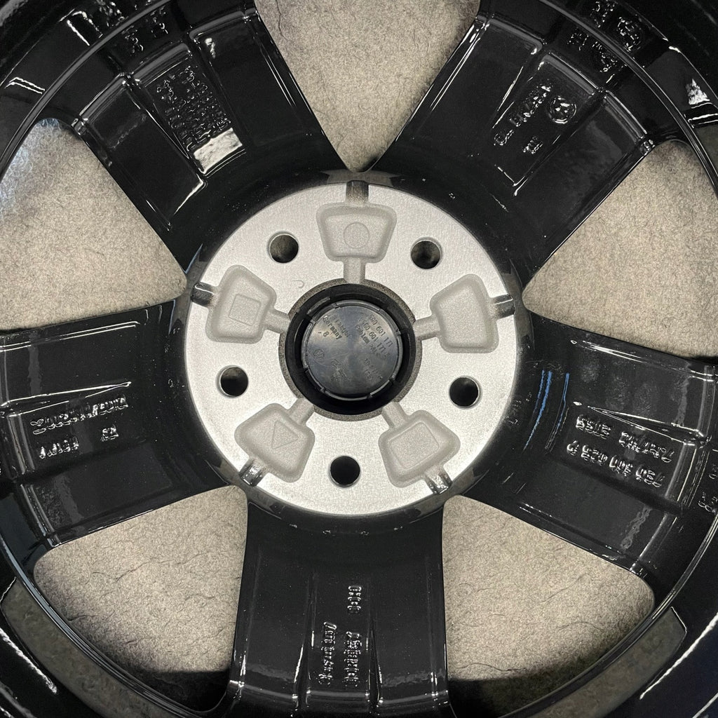 4x Alufelge 17 Zoll 7.0" 5x120 55ET Glanz Schwarz 7E0601025P VW Multivan FEL7203575149az