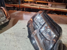 Load image into Gallery viewer, Frontscheinwerfer VW Transporter VI 7E1941006E Rechts Scheinwerfer Headlight SCH4580569007cl