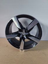 Load image into Gallery viewer, 1x Alufelge 20 Zoll 8.5" 5x112 43ET 4K0601025AD Audi A6 C8 Rim Wheel FEL1230637743lg