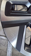 Load image into Gallery viewer, 1x Alufelge 17 Zoll 7.0&quot; 5x114.3 52910-DD100- Hyundai Kona Rim Wheel