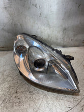 Load image into Gallery viewer, Frontscheinwerfer Mercedes-Benz W245 0301220202 A1698201861 Rechts Headlight SCH1513666231rb