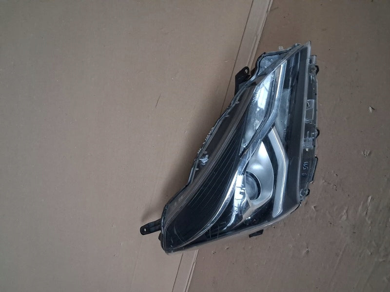 Frontscheinwerfer Toyota Yaris Rechts Scheinwerfer Headlight SCH3237965905me