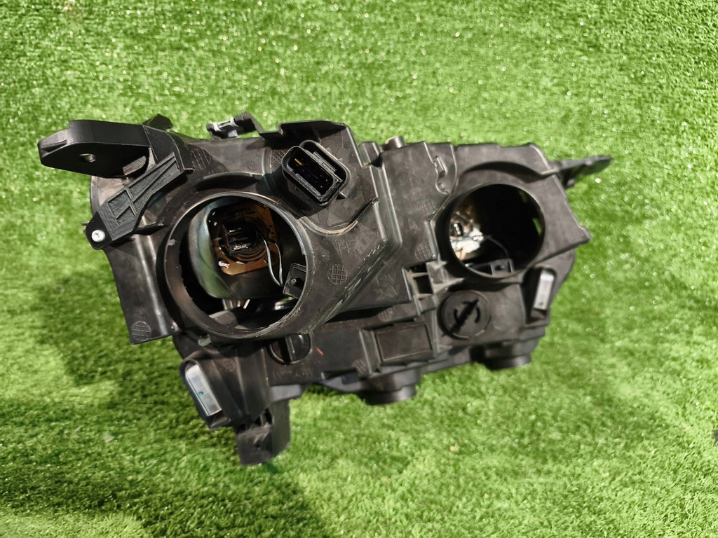 Frontscheinwerfer Toyota Proace City Verso CSC29540 Links Scheinwerfer Headlight SCH7364458337oo