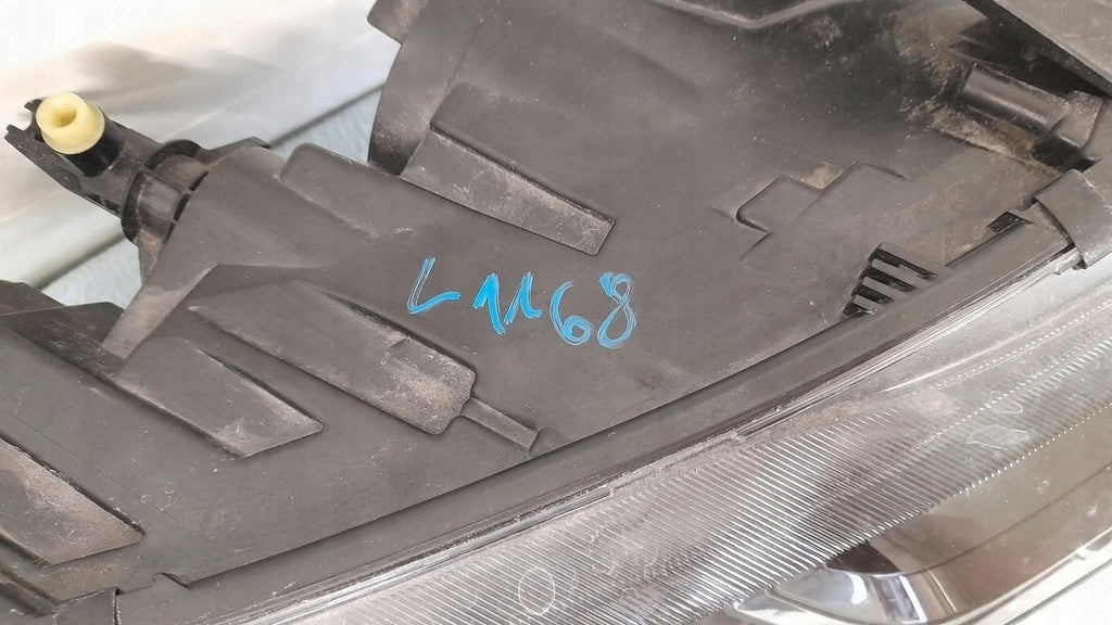 Frontscheinwerfer Dacia Duster RKC11390 Vorderseite Scheinwerfer Headlight