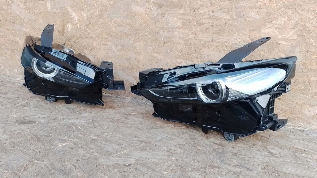 Frontscheinwerfer Mazda Cx-30 LED Ein Satz Scheinwerfer Headlight