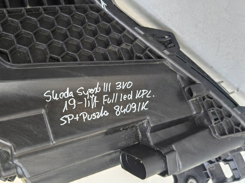 Frontscheinwerfer Skoda Superb III 3V1941016D Full LED Rechts Headlight