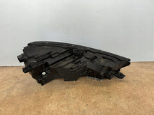 Laden Sie das Bild in den Galerie-Viewer, Frontscheinwerfer Audi A4 B9 8W0941033D Full LED Links Scheinwerfer Headlight