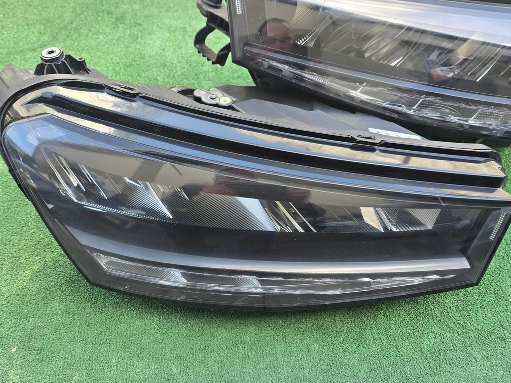 Frontscheinwerfer Skoda Fabia 6VB941016 6VB941015 Full LED Rechts oder Links