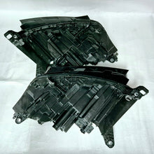 Load image into Gallery viewer, Frontscheinwerfer Skoda 5LB941015B 5LB941016B Full LED Rechts oder Links