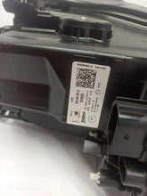 Laden Sie das Bild in den Galerie-Viewer, Frontscheinwerfer Seat Leon 5FB941007G 90188325 Vorderseite Headlight