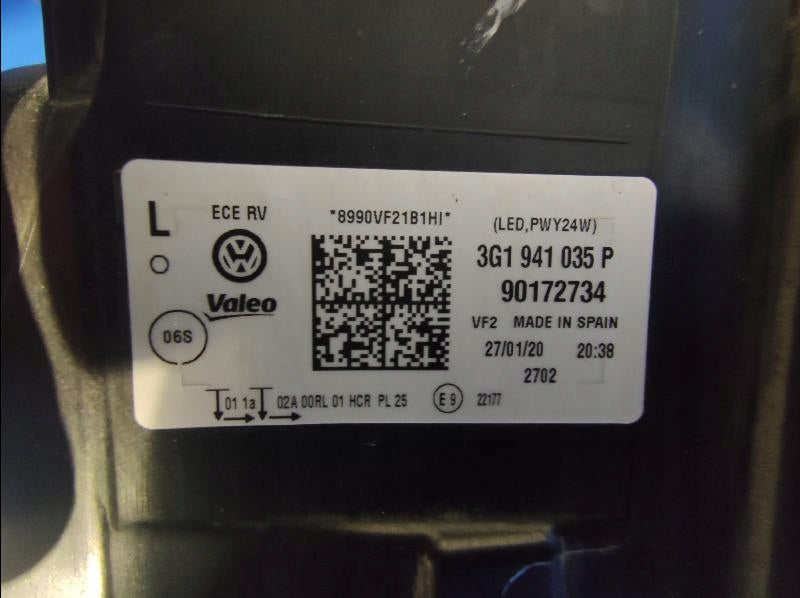 Frontscheinwerfer VW Passat B8 3G1941035P Full LED Links Scheinwerfer Headlight