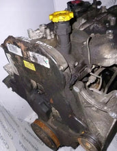 Laden Sie das Bild in den Galerie-Viewer, Motor Jeep Grand Cherokee VM31C 2.8 CRD 177TKm 2006 Diesel Engine Unkomplett